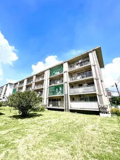 川上団地18号棟の画像