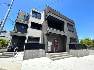 Bastet【1階】の外観