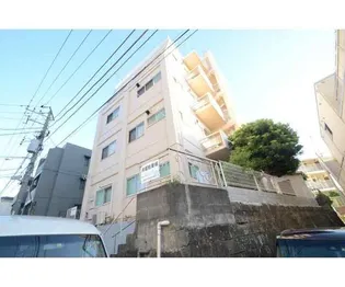 メゾンヨシダの画像