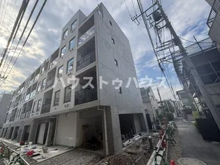 ルミーク北千住【3階】の外観