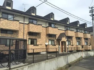 エスポワール・シャトー愛子III【1階】の外観