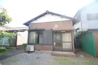 埼玉県入間市高倉4【一戸建】の外観