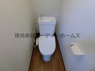 ワンステップ梅の木の内装