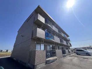 リヴェール・ビューラー【1階】の外観