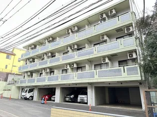 T メゾンの画像