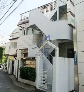 アマンヴィラ神宮前【1階】の外観