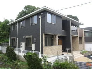 クレストコートの画像