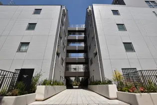 東京都目黒区下目黒1【マンション】の外観