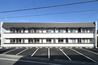 ホワイトビラ金井 A棟の画像