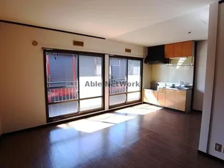 パナハイツウメダB【2階】の居間