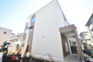 東京都調布市国領町7【アパート】の外観