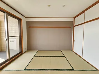 グローイングコート君津406【4階】の内装