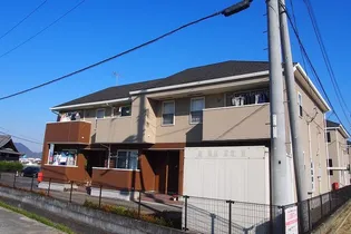 香川県三豊市豊中町本山乙【アパート】の外観