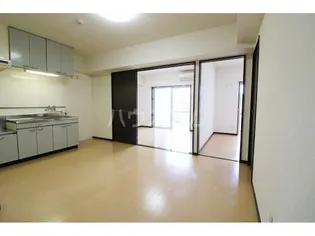 シャトードールK【3階】の居間