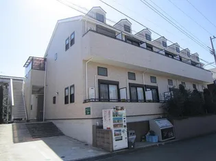 神奈川県藤沢市亀井野【アパート】の外観