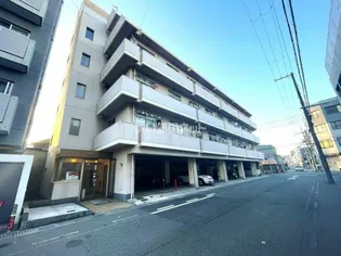 ペシュ七番館の画像