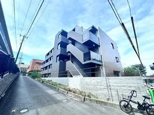 ベルシード野毛山公園【1階】の外観