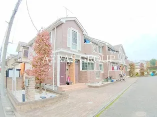 ノヴェル B棟【1階】の外観