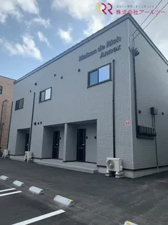 イーリッチテラス女池3丁目の画像