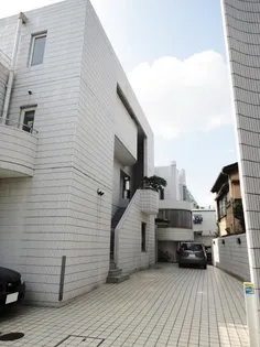 落合ミュージックハイム【3階】の外観