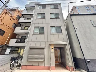 東京都中央区新富2【マンション】の外観