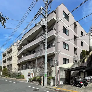 レジデンス代々木公園【4階】の外観