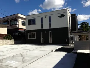 シャーメゾンオリーブコートの画像