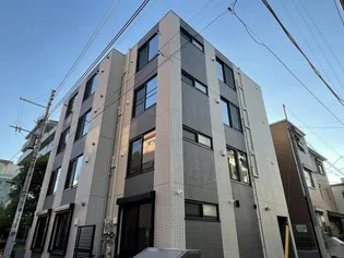 東京都新宿区西五軒町【マンション】の外観