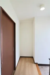 ノースヒルズ北泉田【4階】の玄関