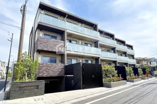 東京都中野区鷺宮4【マンション】の外観