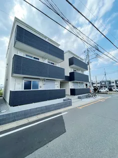 ESTILO CLARAの画像