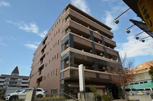 フォートレスニイヤの画像