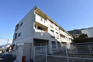 トリヴァンベール戸坂の画像