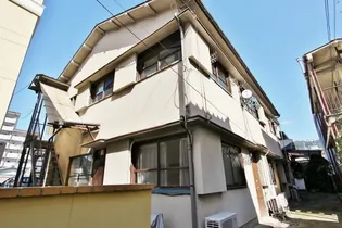 誠和荘【2階】の外観