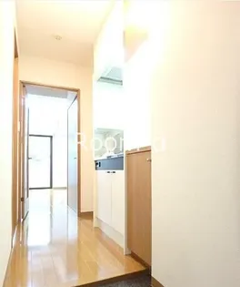 グリフィン横浜反町公園【6階】の玄関