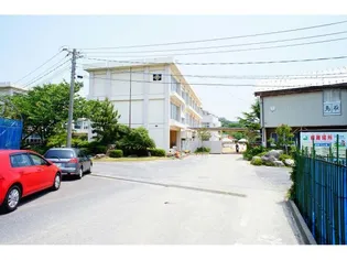 サニーポート エル【2階】の周辺