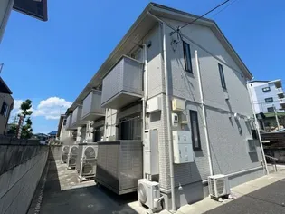 群馬県高崎市芝塚町【アパート】の外観