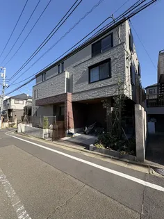 カーサ上目黒【2階】の外観