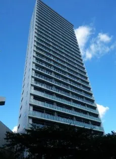 プリズムタワーの画像