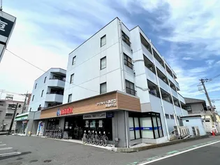 シャイン関根の画像