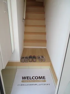 アラン コート【2階】の玄関