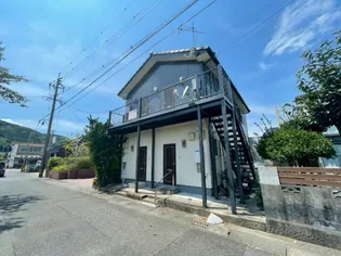 シャイン西開聞【1階】の外観