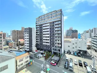 プレサンス三宮東フィール【13階】の外観