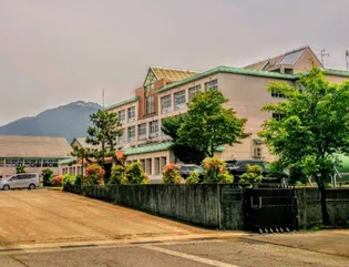 フルール都【2階】の周辺