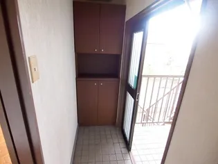 サンシャインM【2階】の玄関