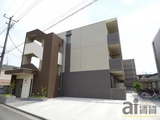 ルネス ソフィアの画像