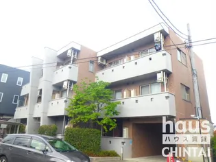 東京都世田谷区給田4【マンション】の外観