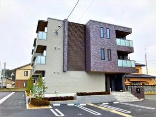 シャーメゾン翔の画像