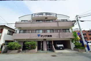 本山ヤングパレス【2階】の外観