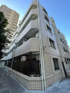 東京都中野区新井5【マンション】の外観